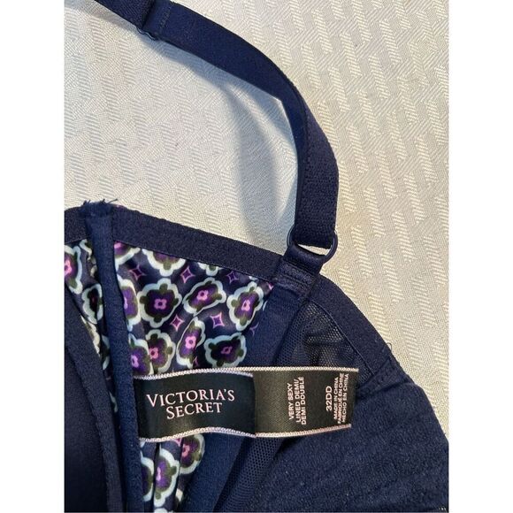 Victoria Secret VS bra 32DD Very Sexy Lined Demi 32E - Picture 3 of 4